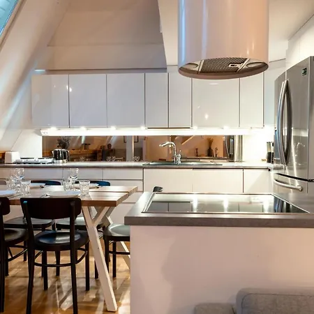 2ndhomes Luminous & Modern 107m2 Penthouse In Kruununhaka Appartement Helsinki